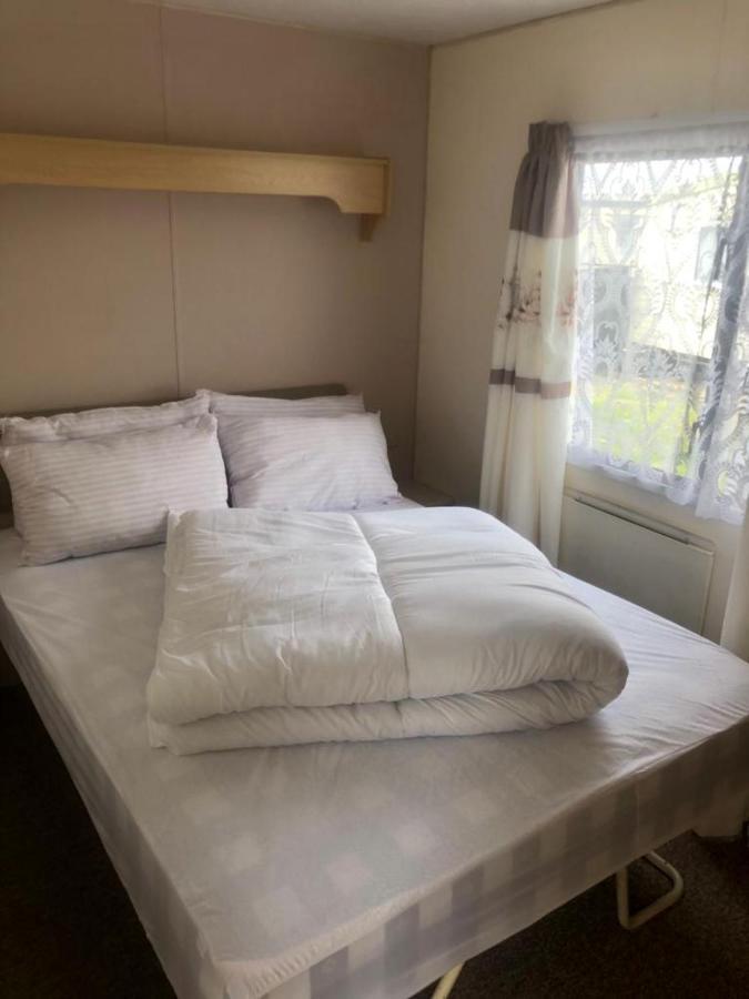 A4 The Chase 6 Berth Pet Friendly Caravan With Decking Ingoldmells Exterior foto